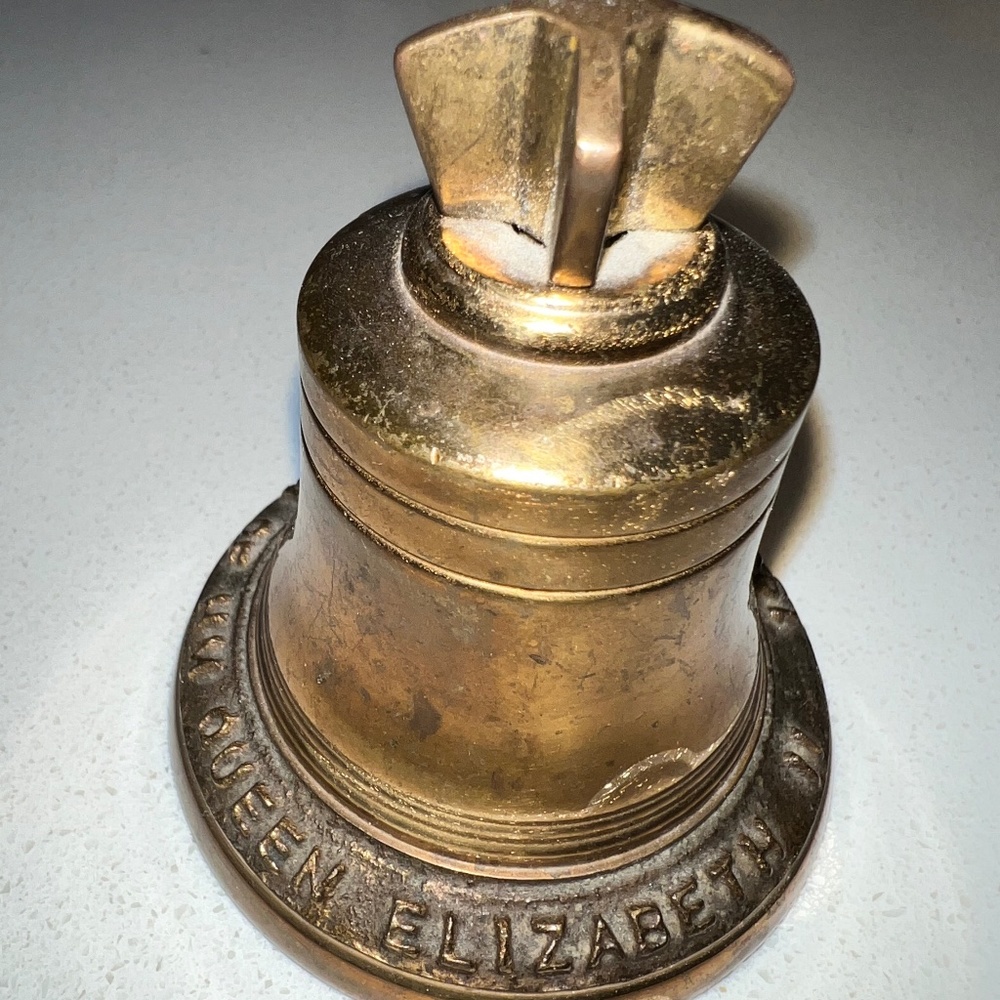 Queen Elizabeth II Commemorative Coronation Brass Bell c.1953, Royal Collectible